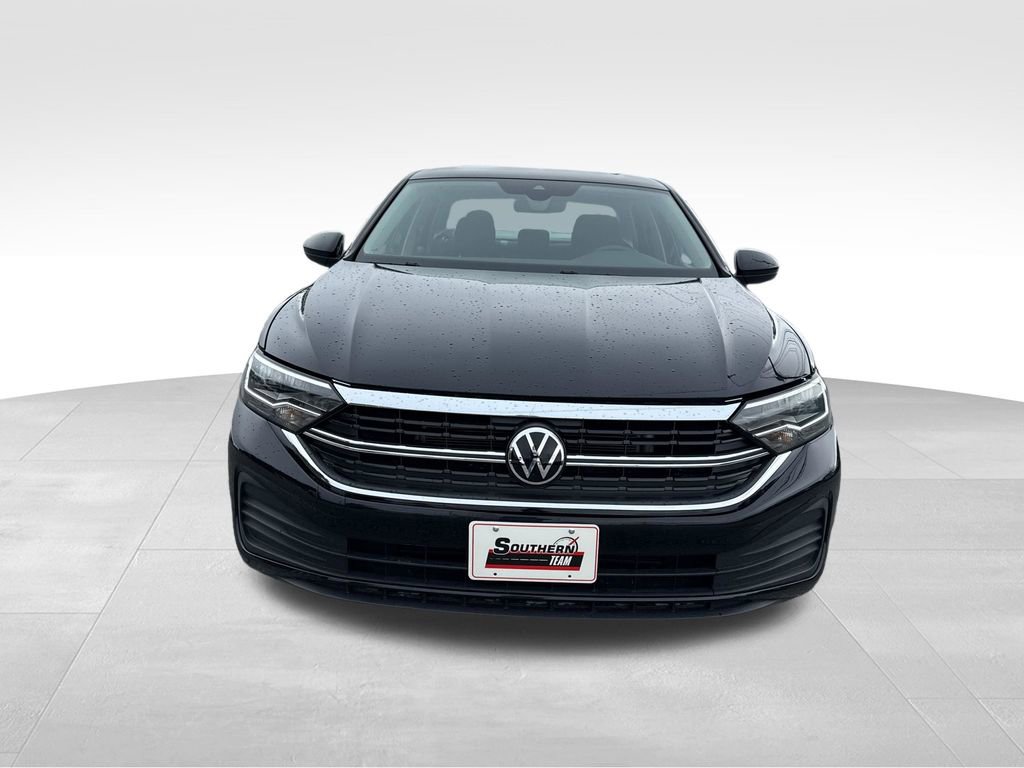 Used 2024 Volkswagen Jetta S image 8