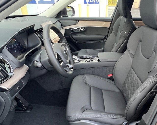 New 2026 Volvo XC90 B6 Plus w/ Protection Package Premier AWD/4WD image 15