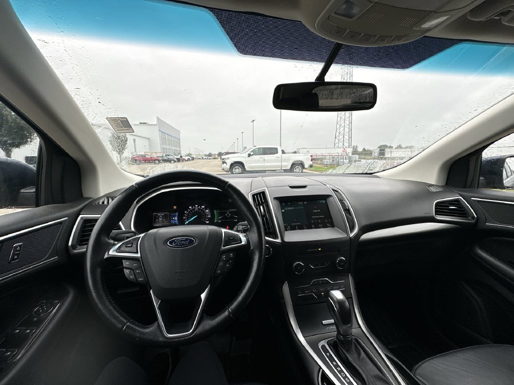 Used 2017 Ford Edge SEL w/ Equipment Group 201A AWD/4WD image 10