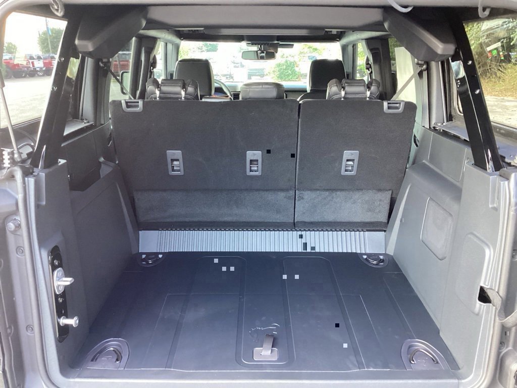 New 2025 Ford Bronco Badlands image 11