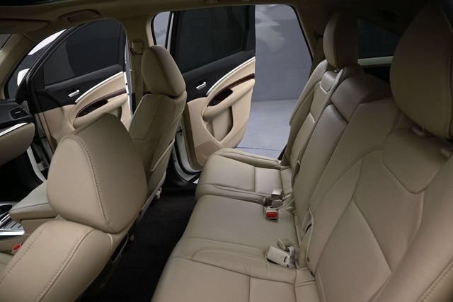 Used 2016 Acura MDX w/ Technology Package AWD/4WD image 15