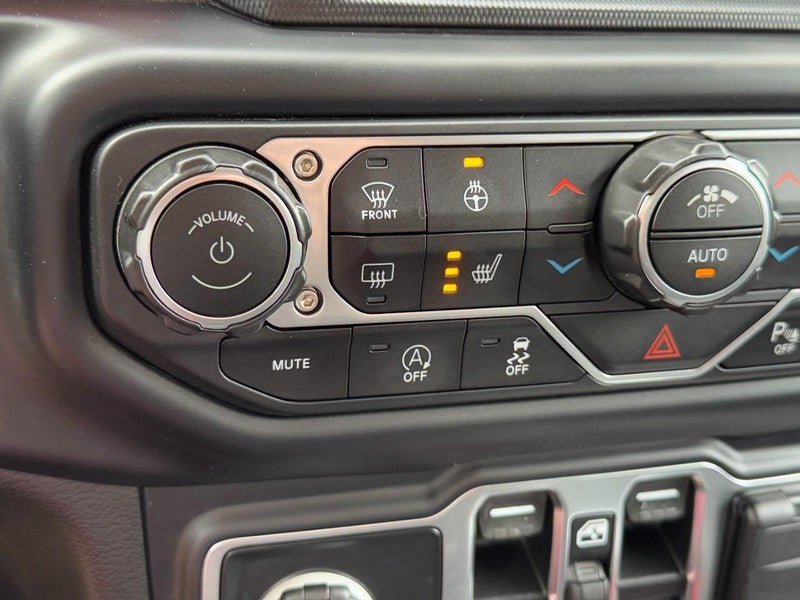 Used 2019 Jeep Wrangler Unlimited Rubicon AWD/4WD image 24
