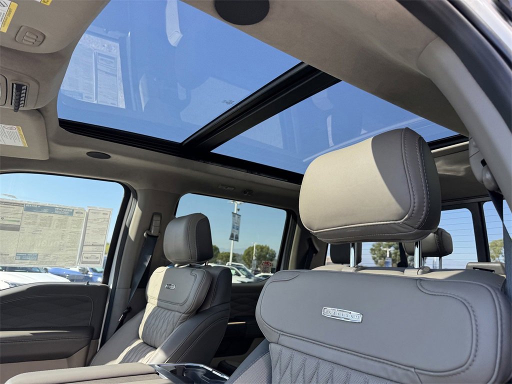 New 2025 Ford F350 Platinum w/ Platinum Plus Package image 16