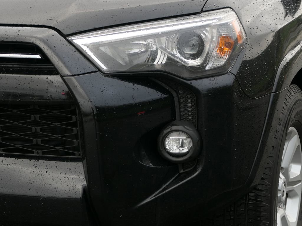 Used 2024 Toyota 4Runner SR5 image 9