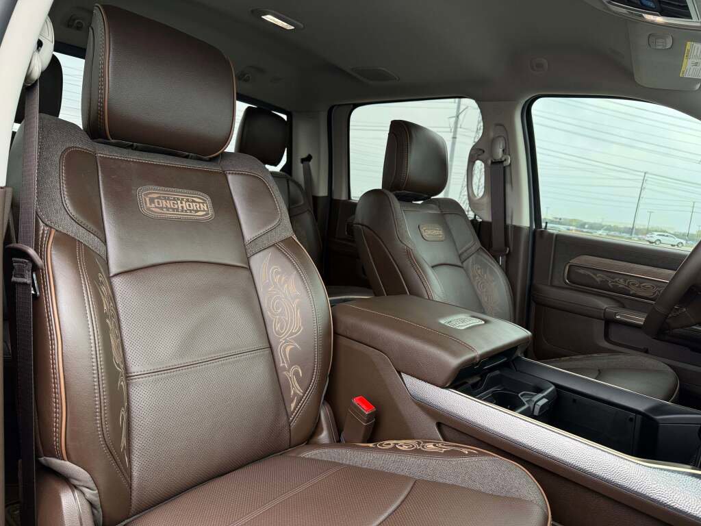 New 2025 RAM 3500 Longhorn image 25