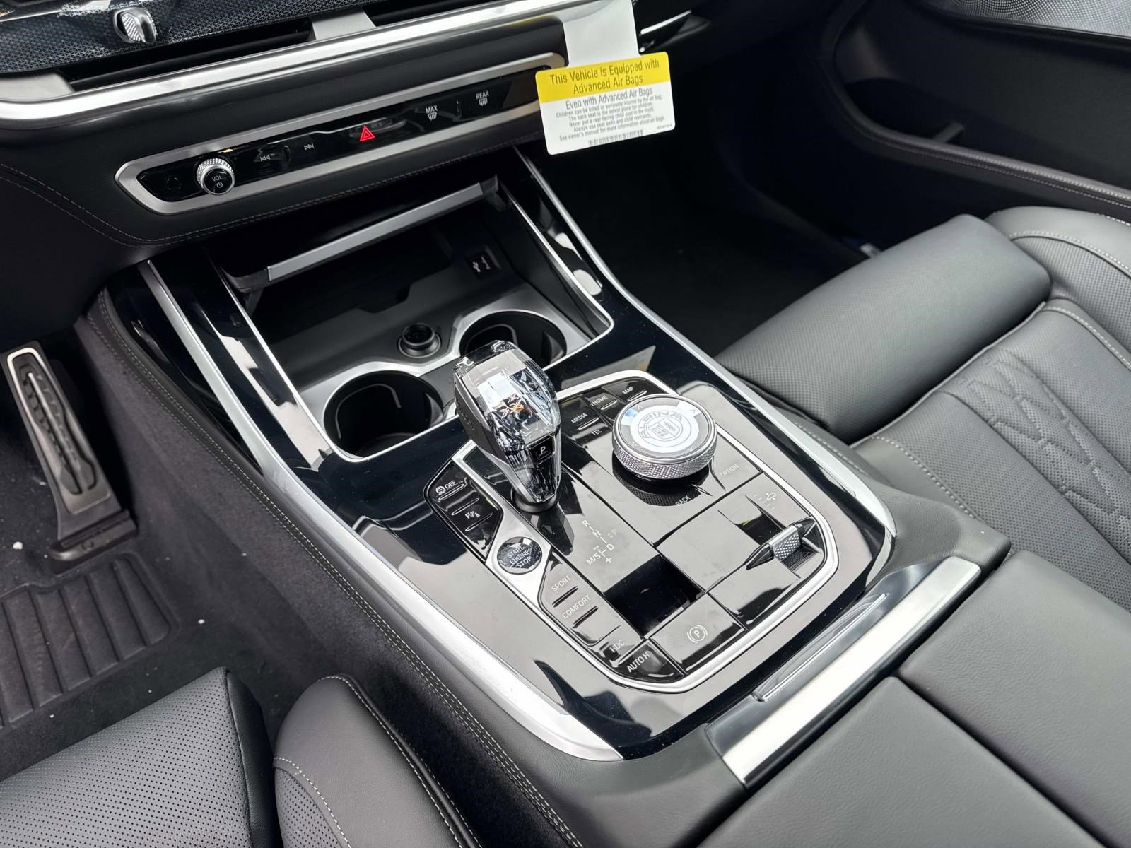 New 2026 BMW ALPINA XB7 image 33