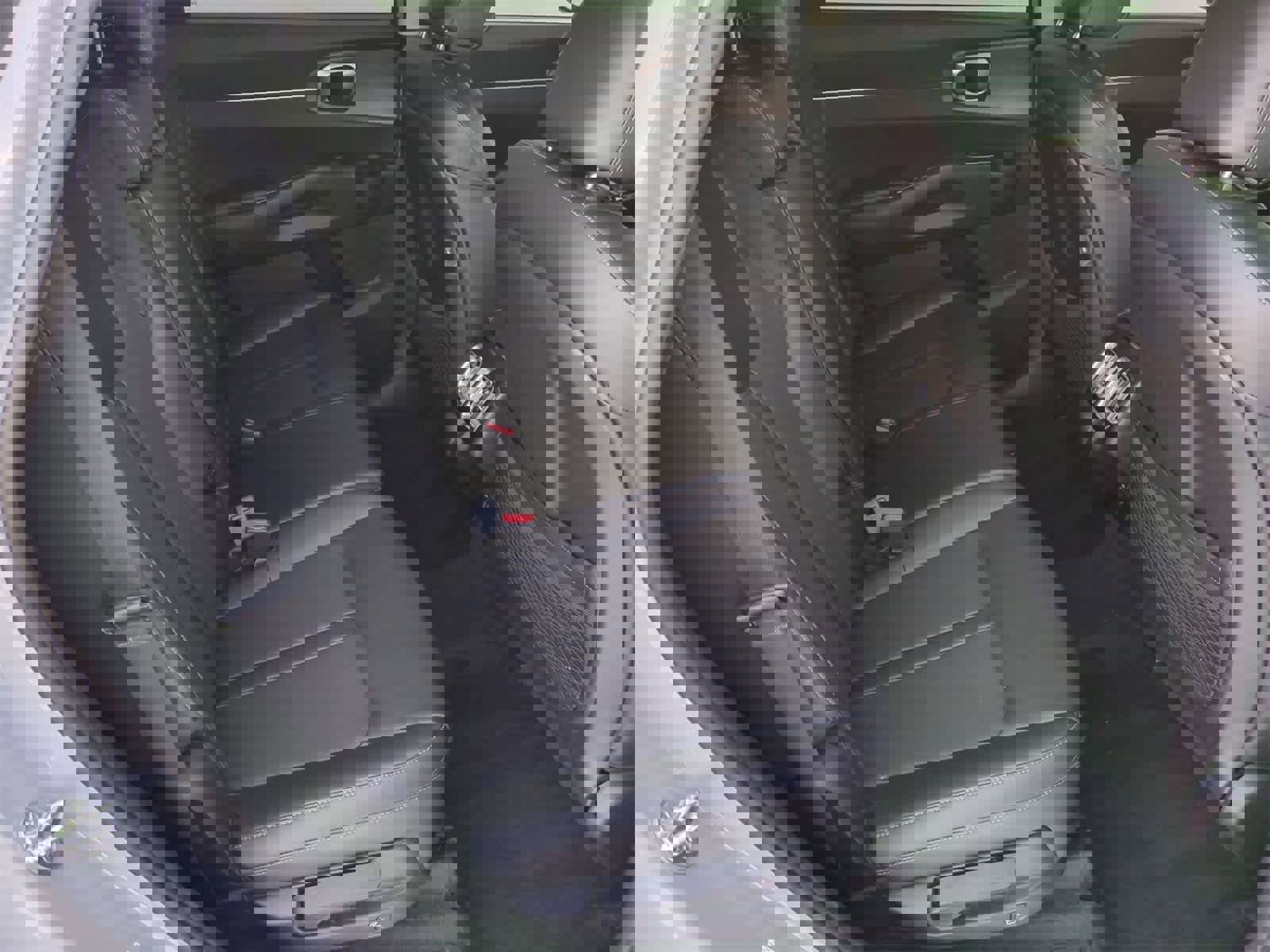 Used 2022 Kia Sorento S image 20