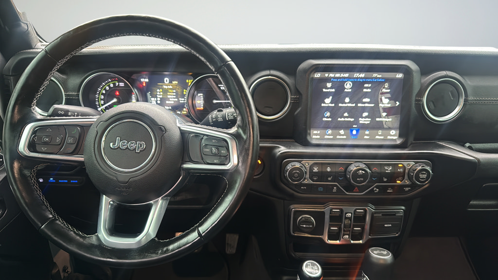 Used 2021 Jeep Wrangler Unlimited Sahara w/ Cold Weather Group AWD/4WD image 13