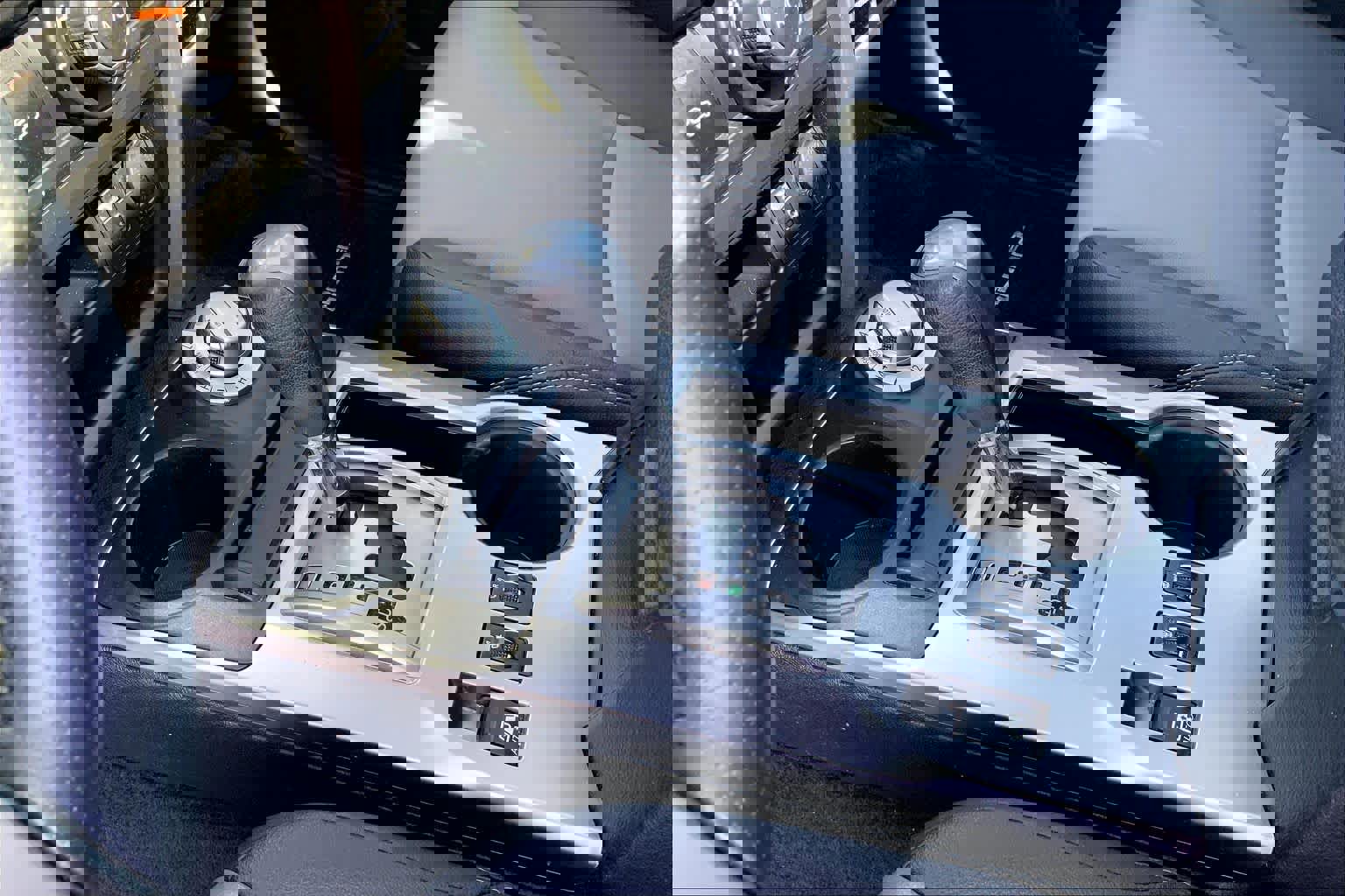 Used 2018 Toyota 4Runner SR5 Premium image 16