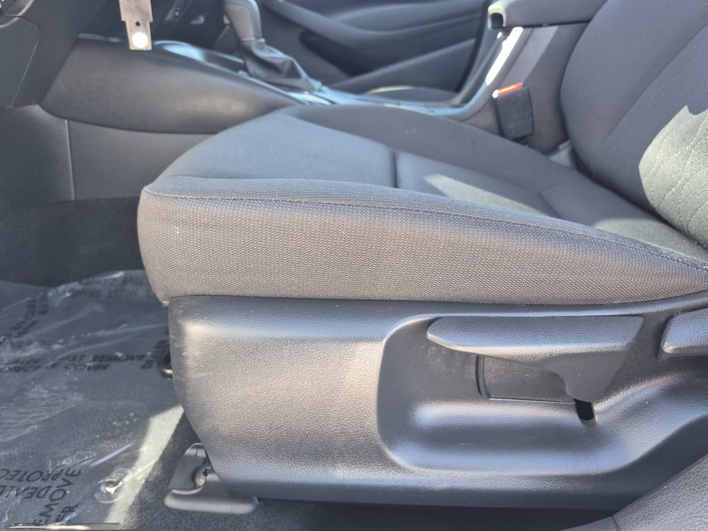 Used 2024 Toyota Corolla LE image 12