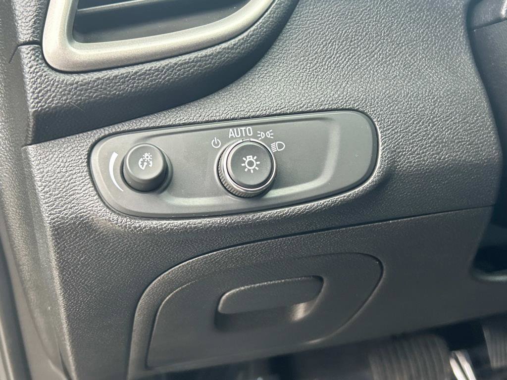 Used 2017 Chevrolet Trax LS image 19