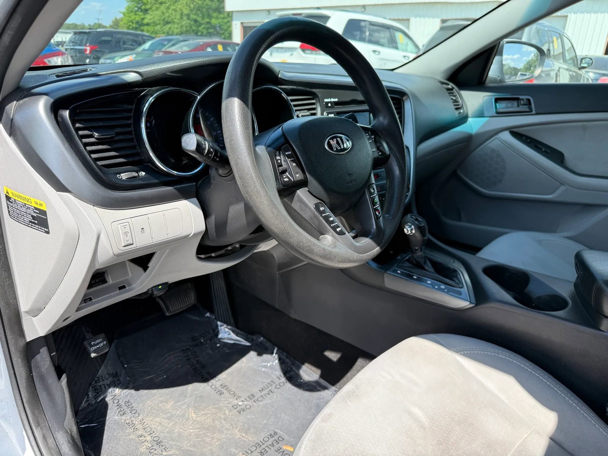 Used 2013 Kia Optima LX image 17