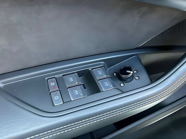 Used 2021 Audi e-tron Prestige w/ Prestige Package AWD/4WD image 25