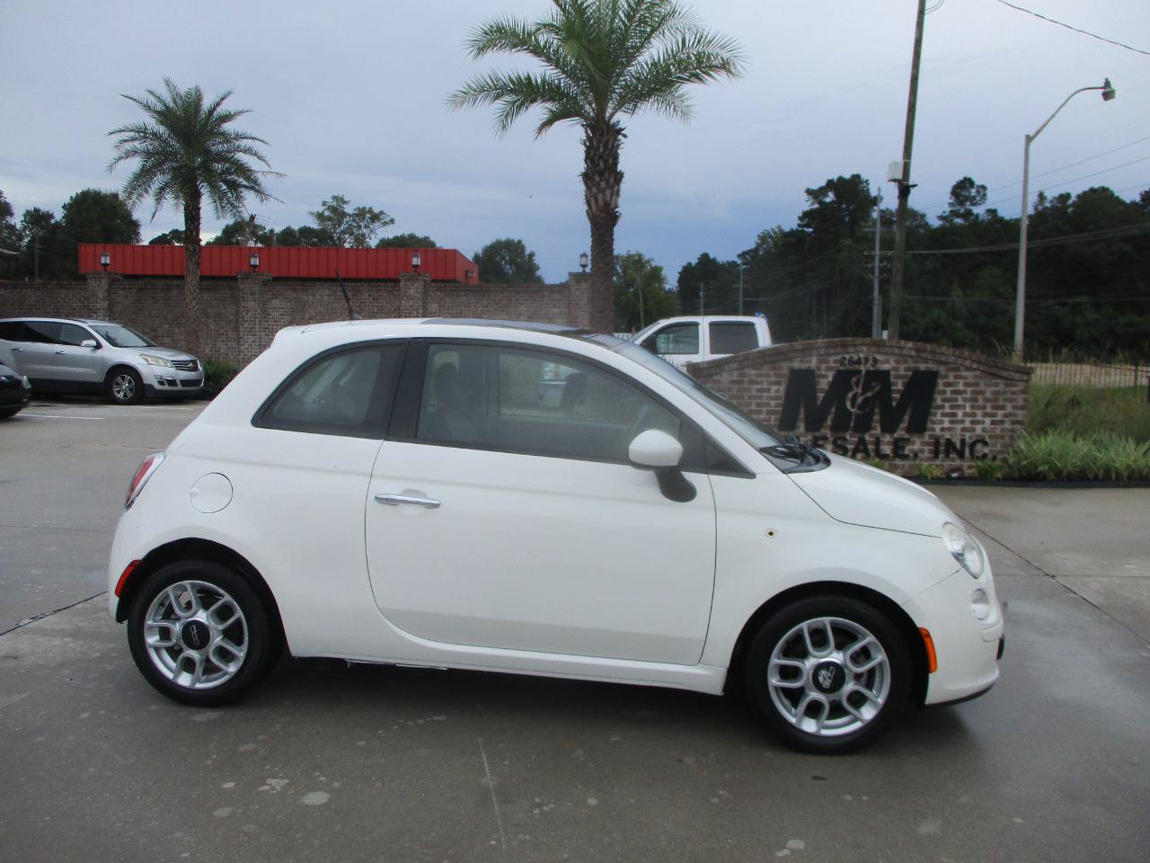 Used 2015 FIAT 500 Pop FWD image 23