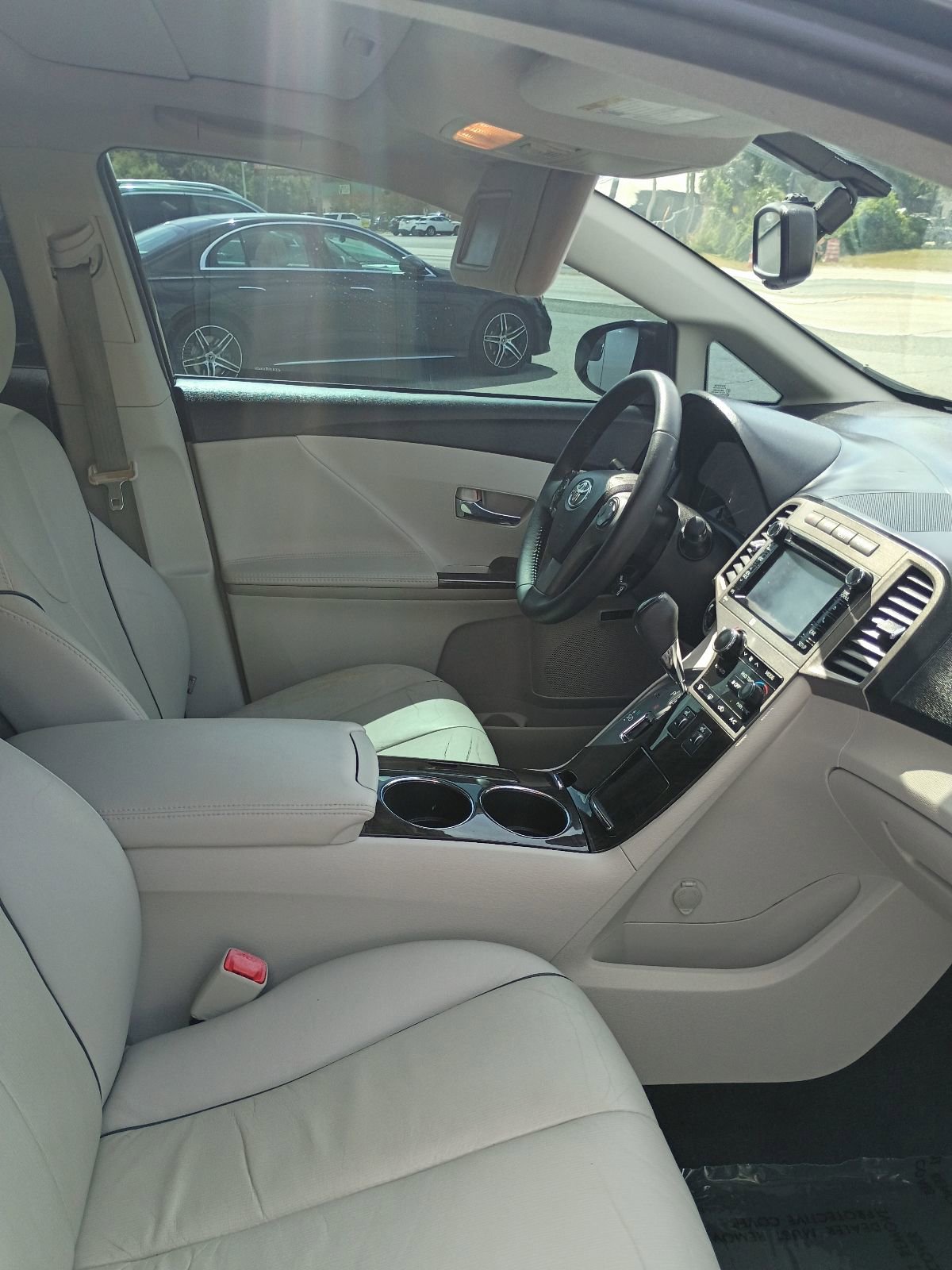 Used 2014 Toyota Venza XLE w/ XLE Premium Package FWD image 7