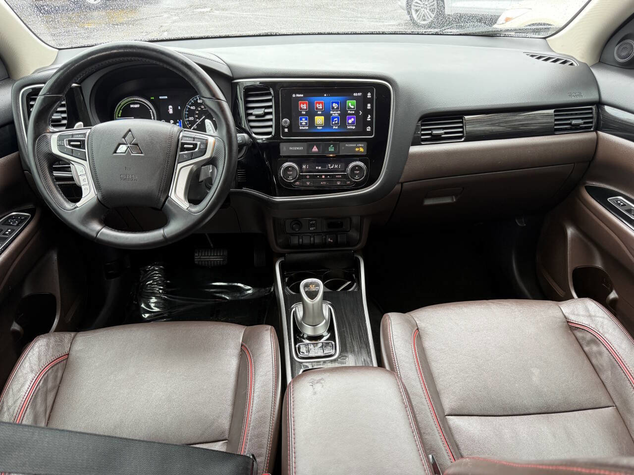 Used 2018 Mitsubishi Outlander SEL image 26