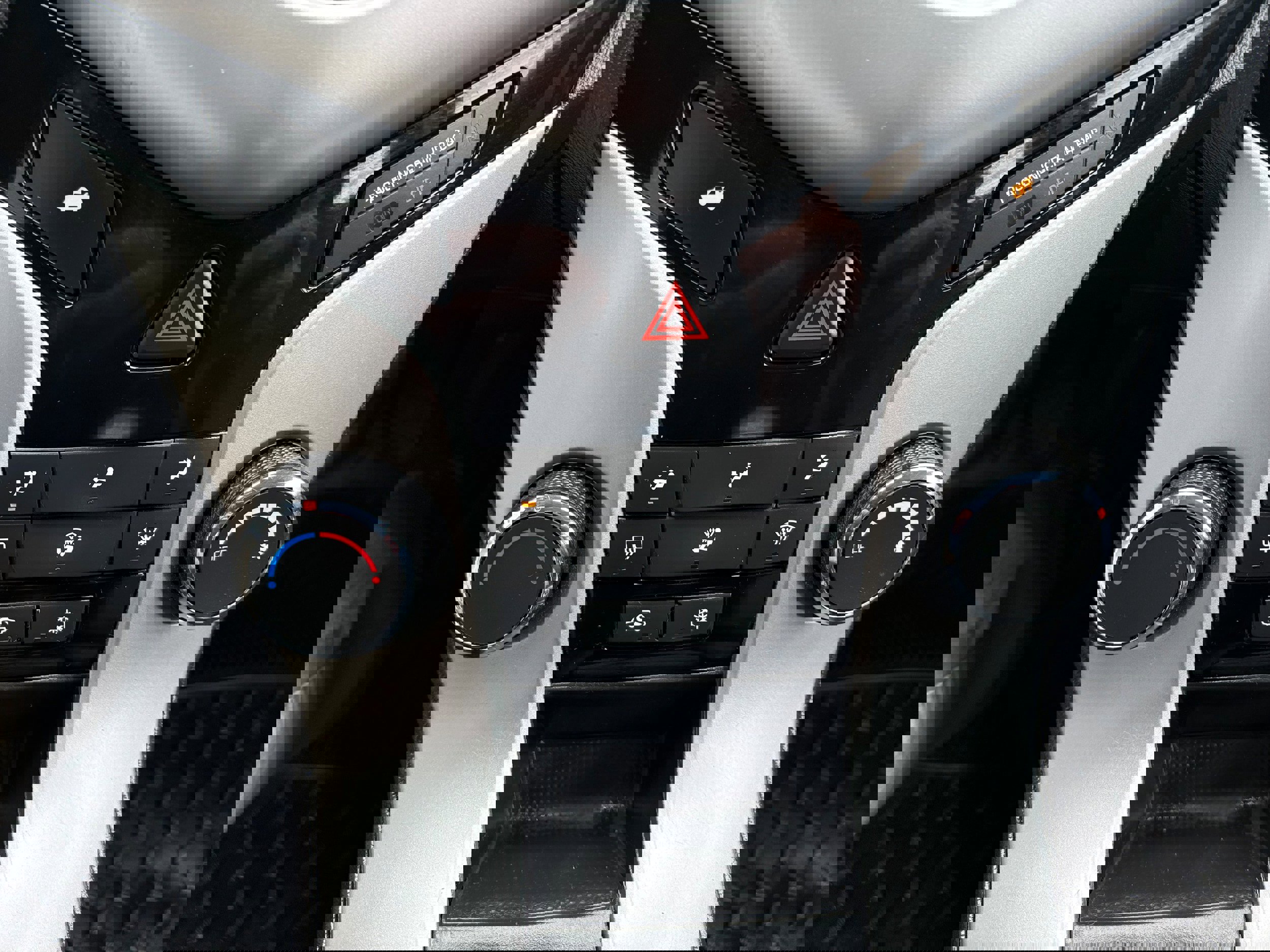 Used 2016 Chevrolet Cruze LS FWD image 29