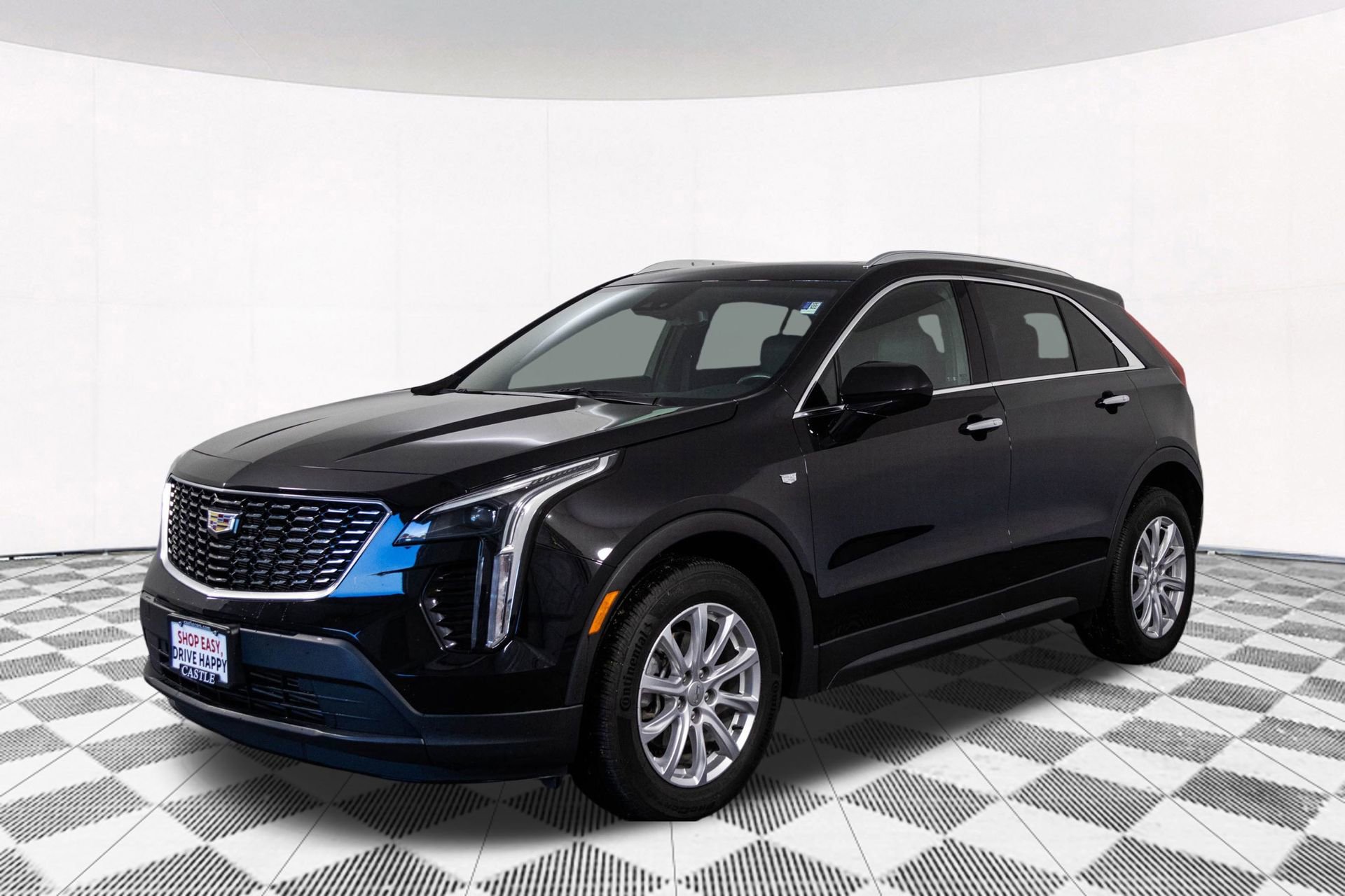 Used 2023 Cadillac XT4 Luxury w/ Cold Weather Package image 10