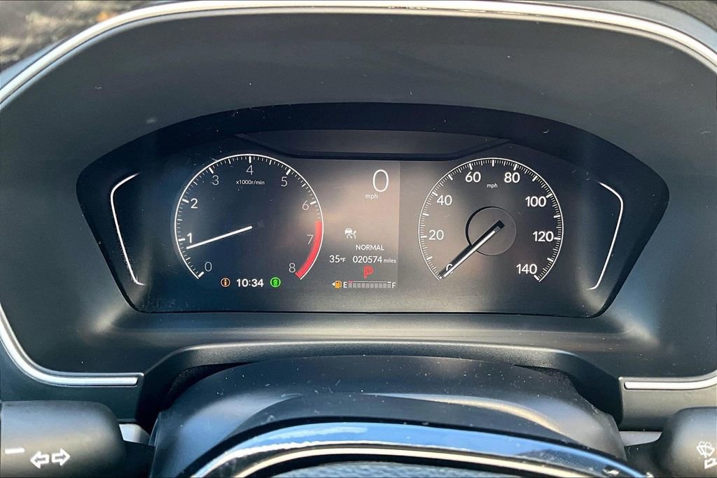 Used 2025 Honda Pilot Touring image 12