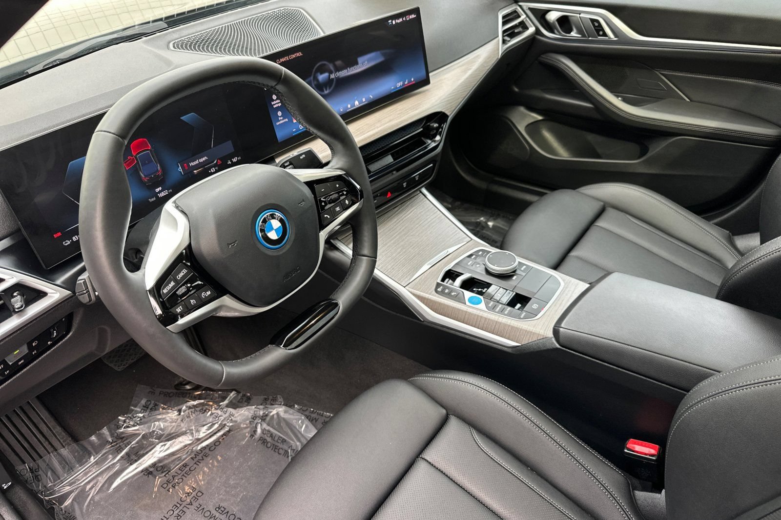 Used 2025 BMW i4 xDrive40i w/ Parking Assistance Package AWD/4WD image 10