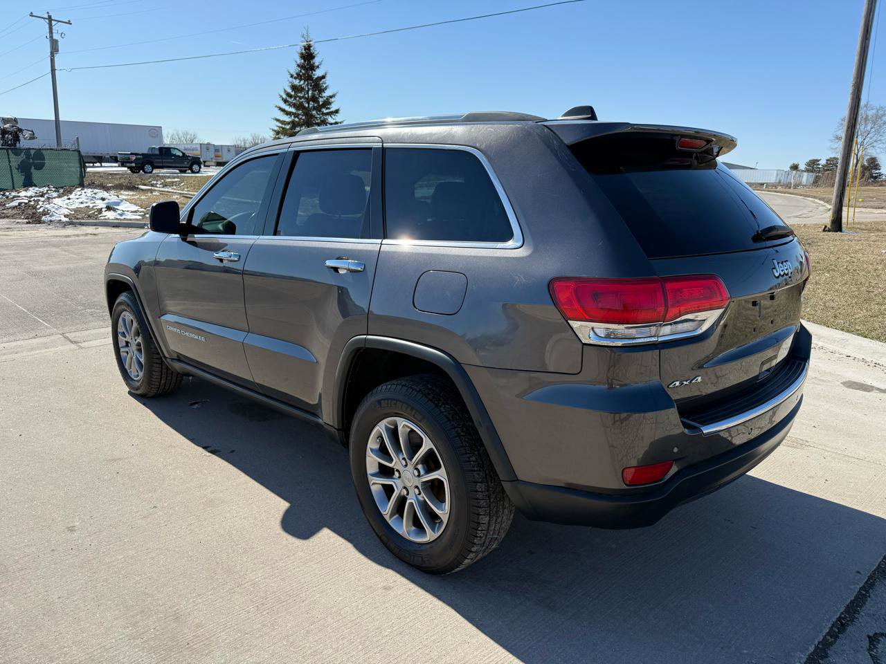 Used 2015 Jeep Grand Cherokee Limited image 7