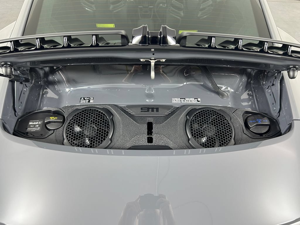Used 2026 Porsche 911 Carrera GTS RWD image 30