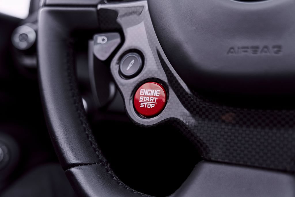 Used 2019 Ferrari 488 Spider RWD image 67