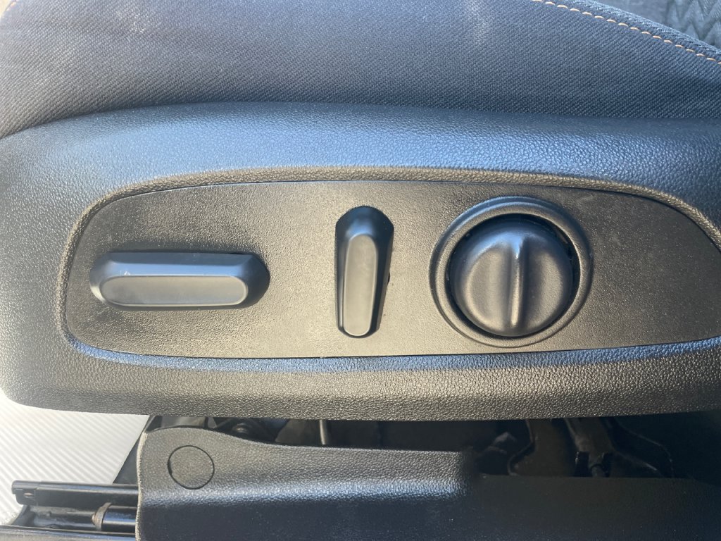 Used 2022 Chevrolet Equinox LT AWD/4WD image 22