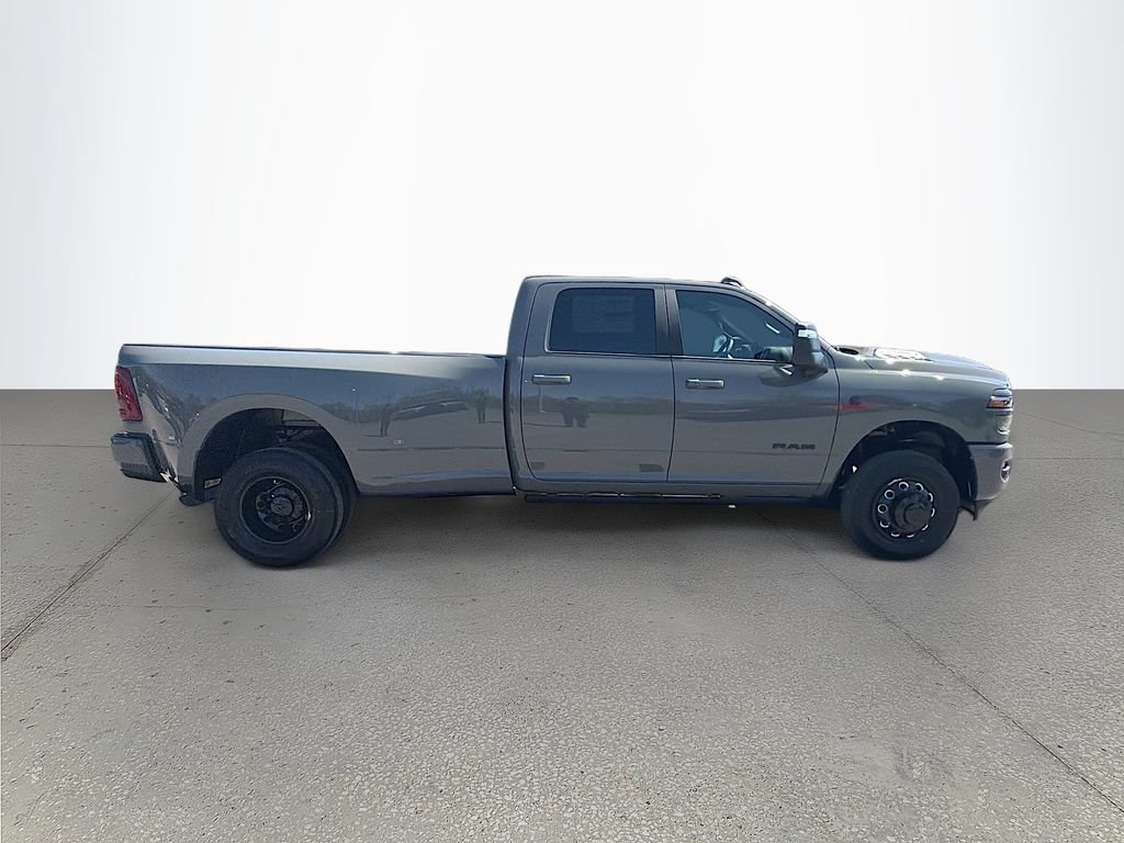New 2026 RAM 3500 Laramie AWD/4WD image 3