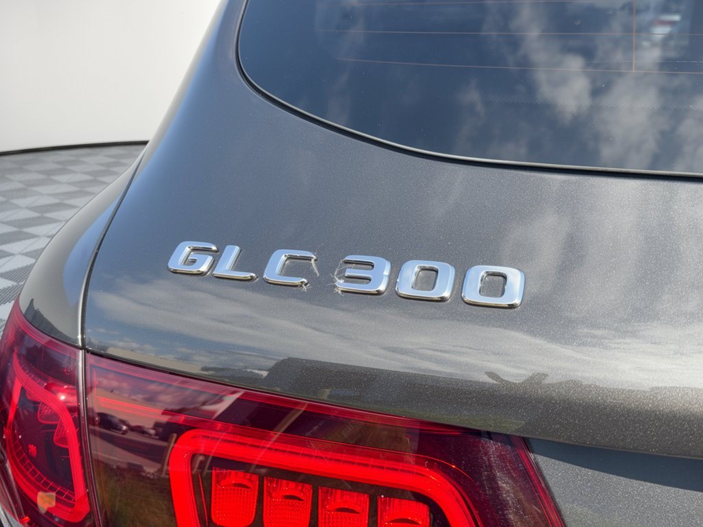 Certified 2022 Mercedes-Benz GLC 300 4MATIC image 31