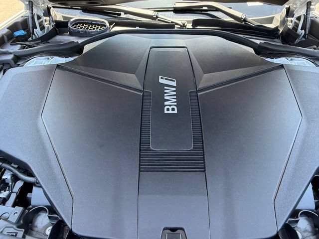 Certified 2023 BMW i7 xDrive60 AWD/4WD image 31