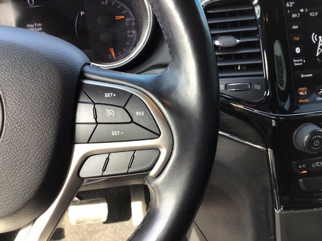 Used 2022 Jeep Grand Cherokee Limited RWD image 28
