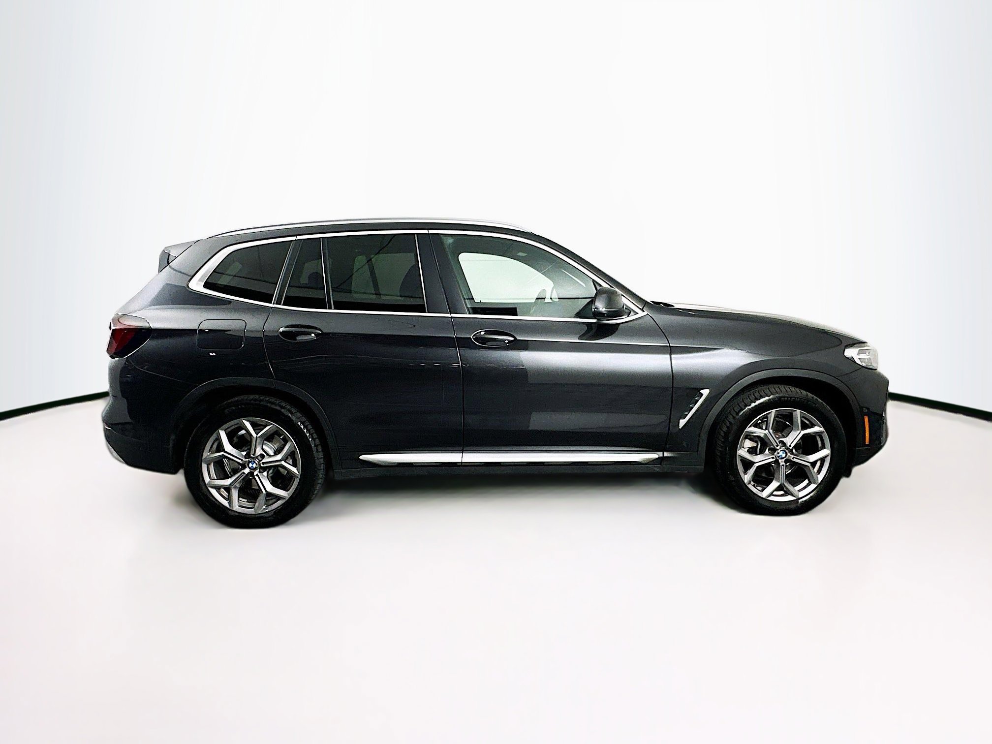 Used 2023 BMW X3 xDrive30i w/ Premium Package AWD/4WD image 10