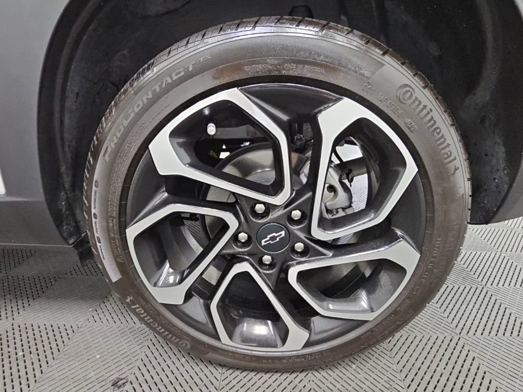Used 2024 Chevrolet Trax RS FWD image 40