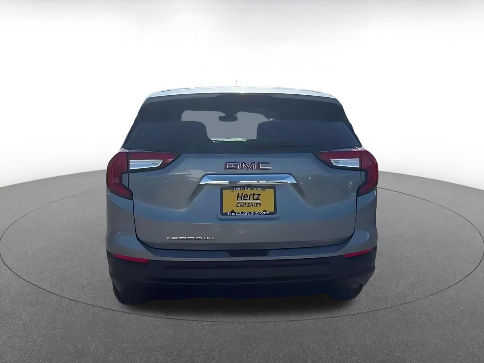 Used 2024 GMC Terrain SLE FWD image 12