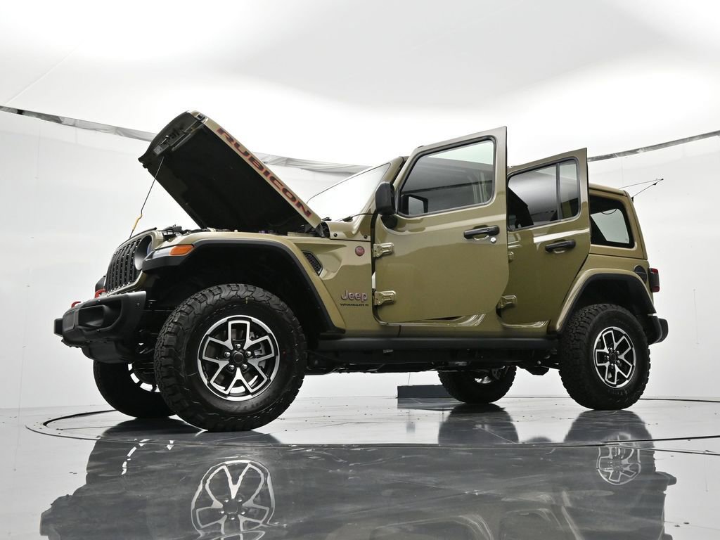 New 2026 Jeep Wrangler Unlimited Rubicon w/ Steel Bumper Group image 32