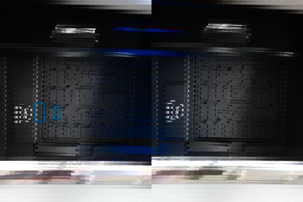 Used 2024 Ford Expedition XLT image 26