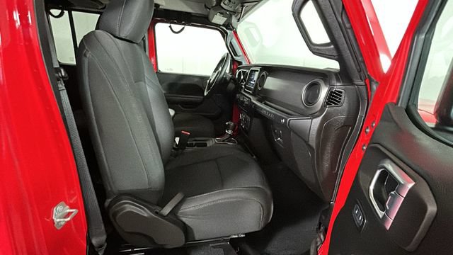 Used 2023 Jeep Wrangler Unlimited w/ Cold Weather Group AWD/4WD image 29