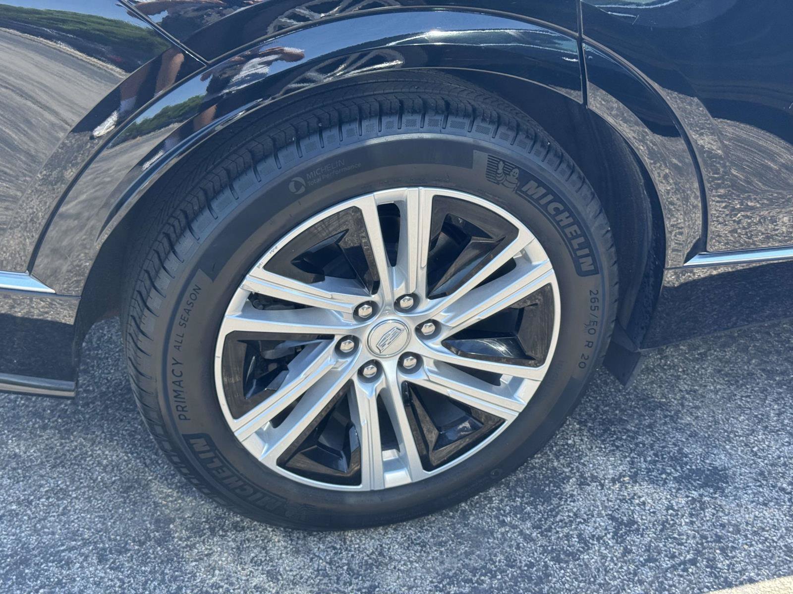 Certified 2024 Cadillac Lyriq Tech AWD/4WD image 6