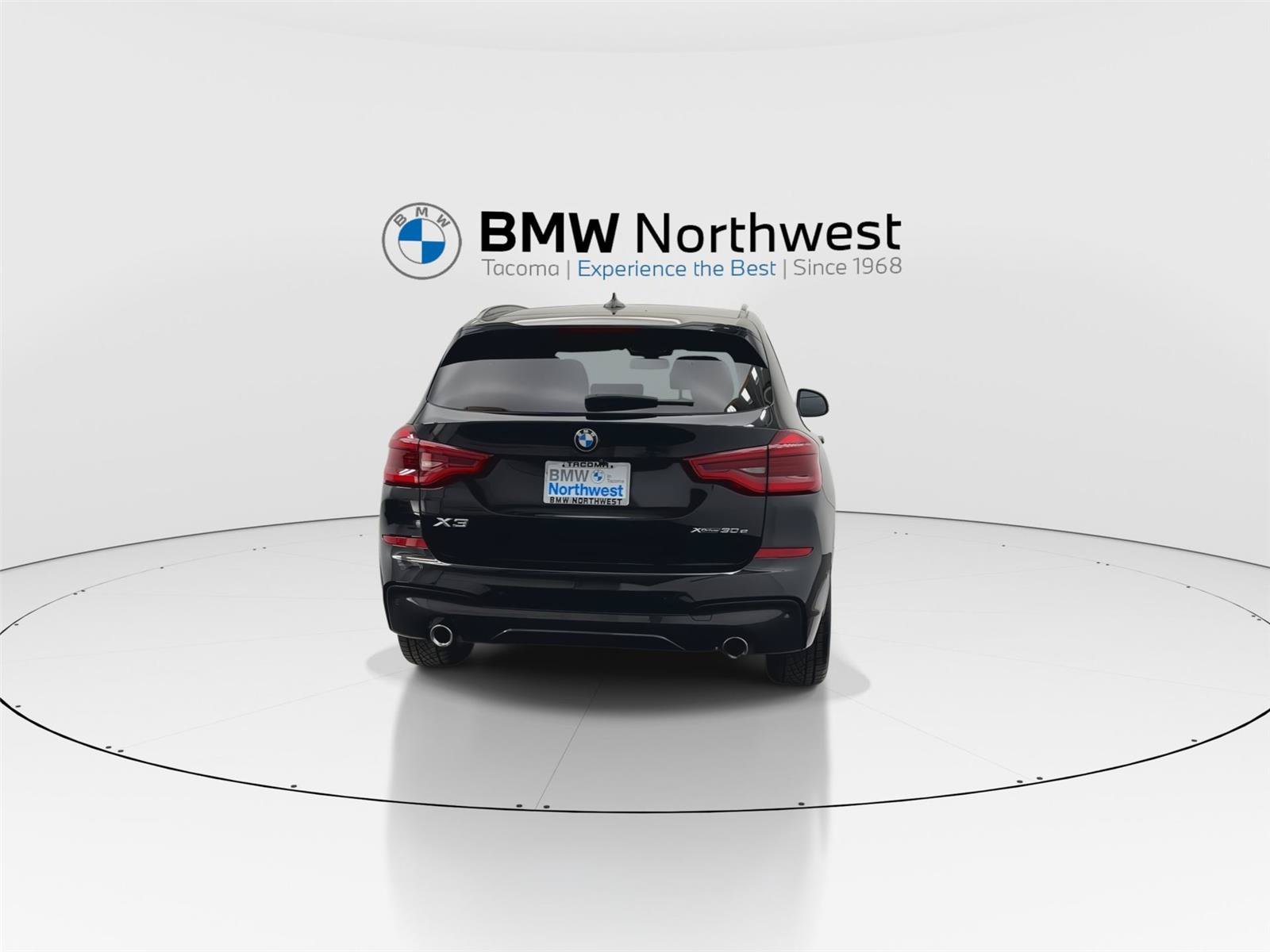 Used 2021 BMW X3 xDrive30e w/ M Sport Package AWD/4WD image 2