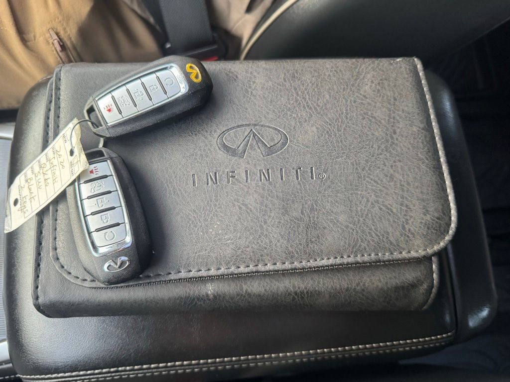 Used 2020 INFINITI QX60 Luxe w/ Essential Package image 38