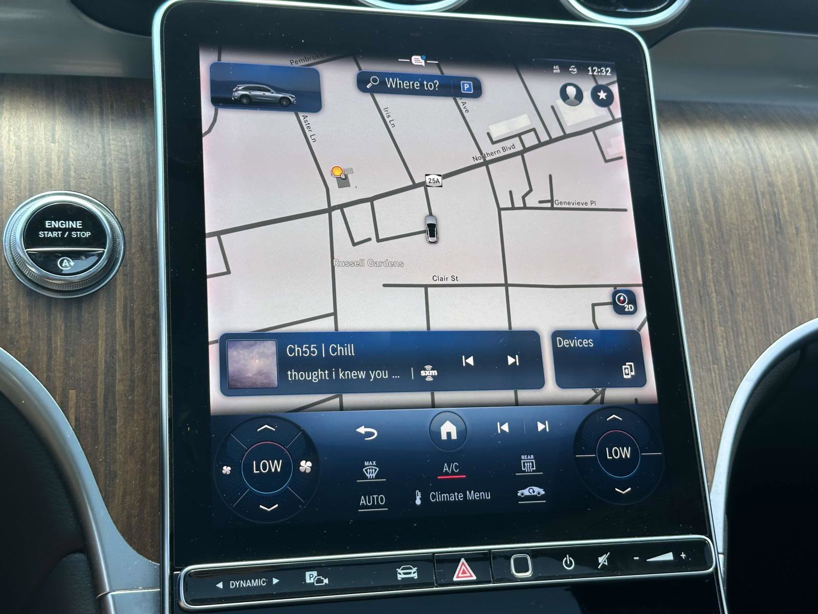 Used 2024 Mercedes-Benz GLC 300 4MATIC w/ AMG Line image 24