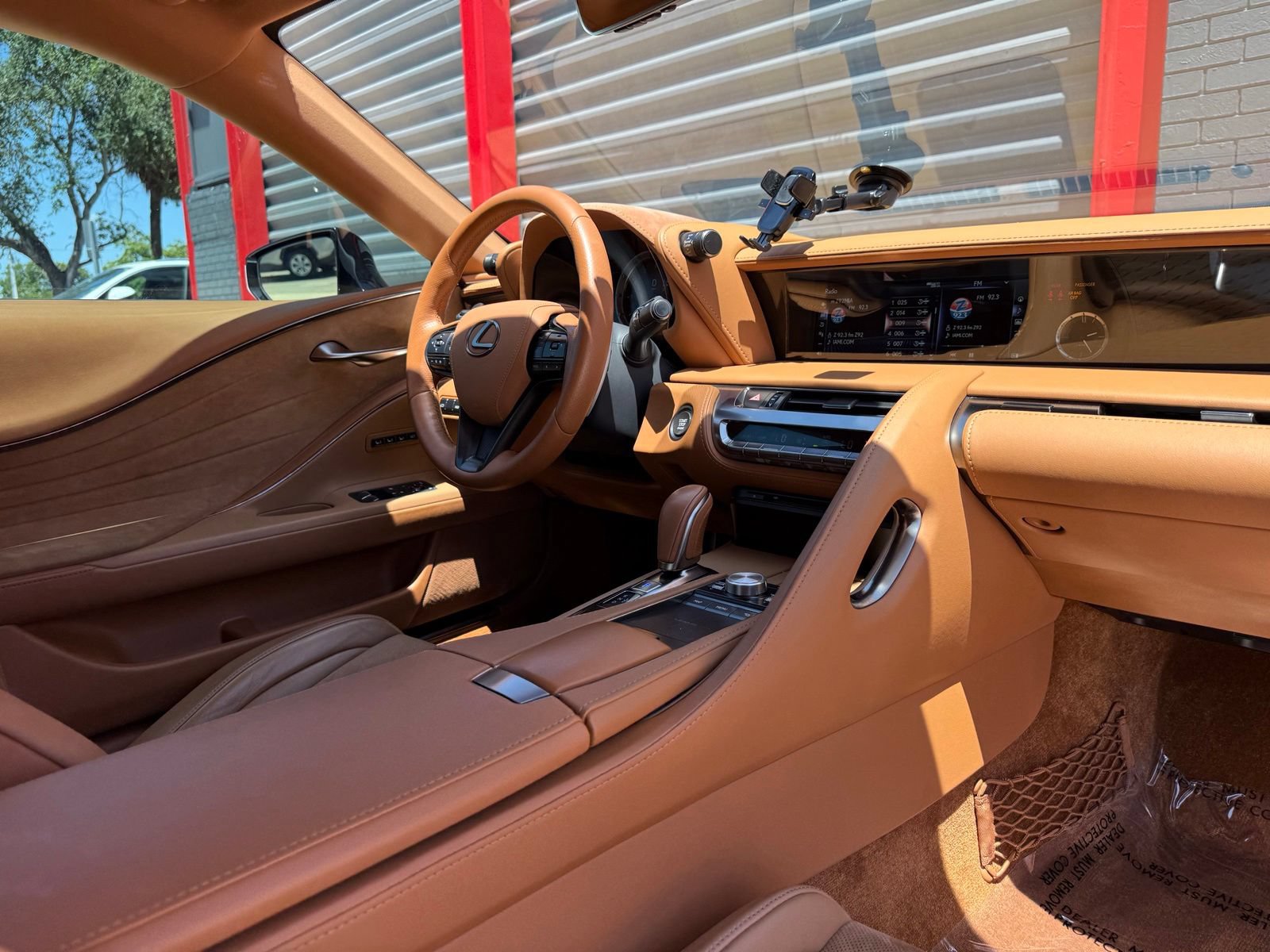 Used 2018 Lexus LC 500 Coupe RWD image 28