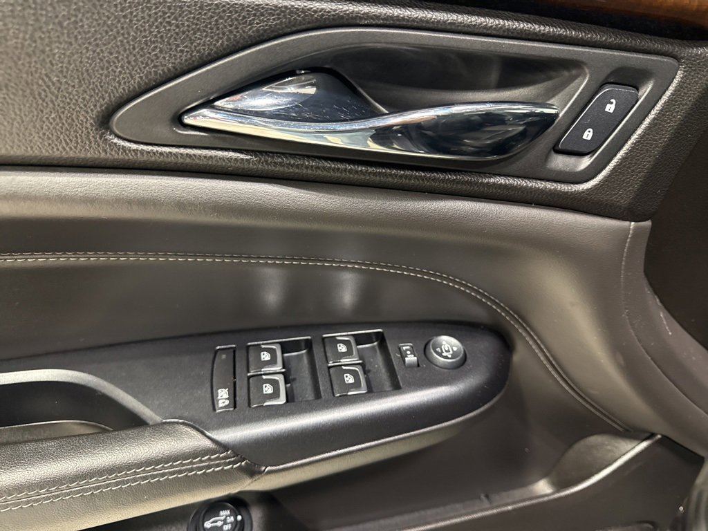 Used 2015 Cadillac SRX Luxury w/ Driver Awareness Package image 26