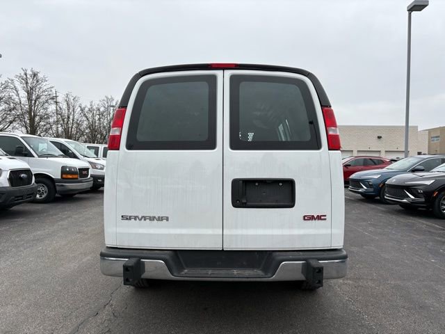 Used 2024 GMC Savana 2500 w/ Driver Convenience Package image 4