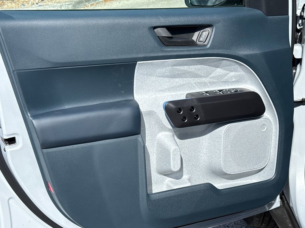 New 2026 Ford Maverick XLT image 18