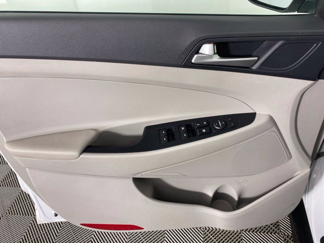 Used 2019 Hyundai Tucson Value AWD/4WD image 14