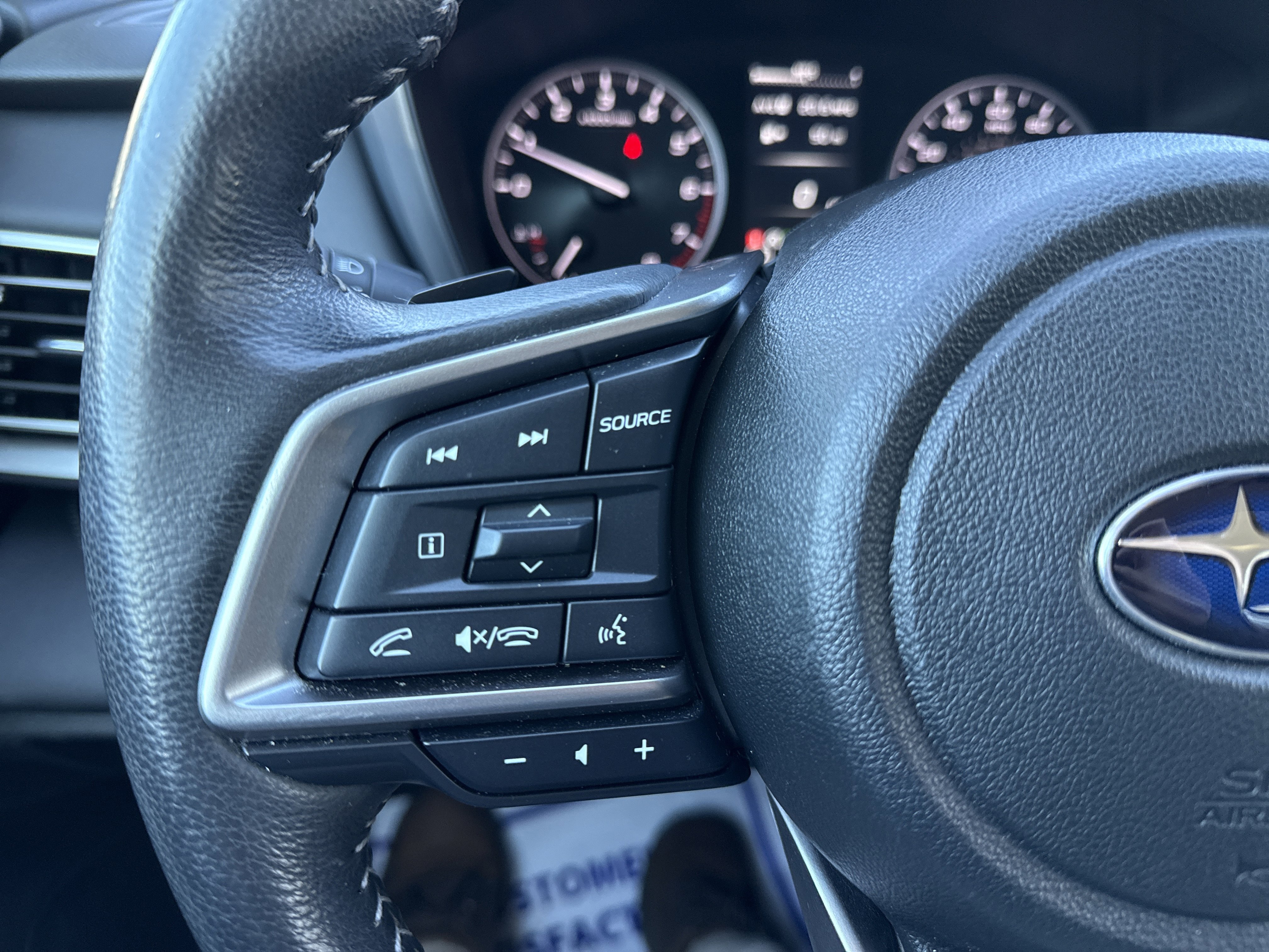 Used 2023 Subaru Outback Limited image 20