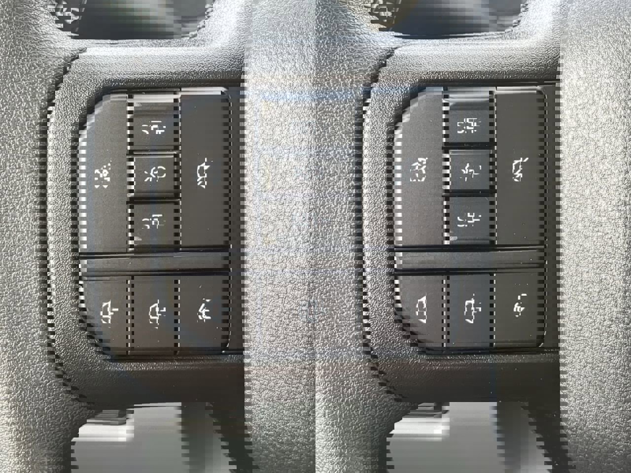 New 2026 Ford F250 XL w/ XL Chrome Package image 21