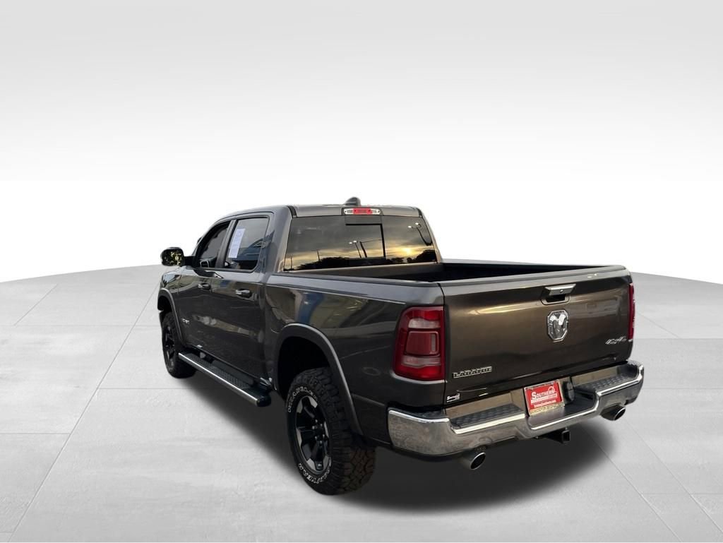 Used 2022 RAM 1500 Laramie AWD/4WD image 17